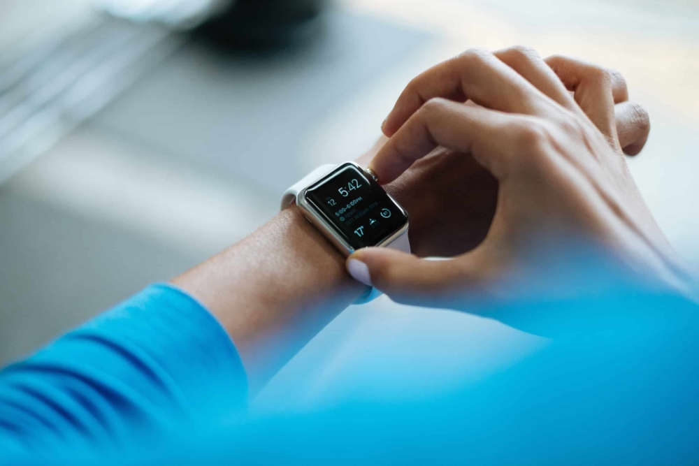 smartwatch, gadget, technology