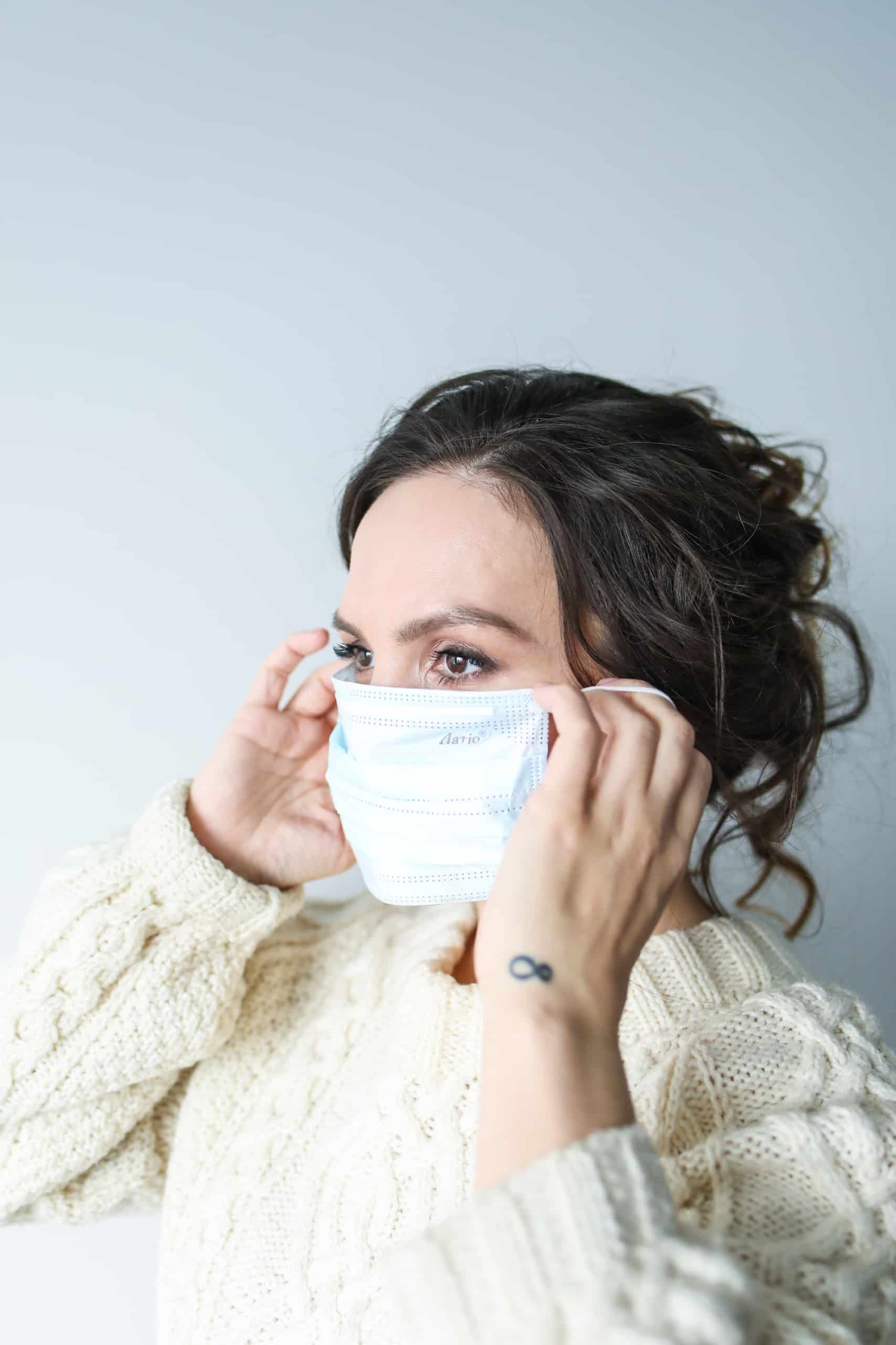 Woman wearing face mask